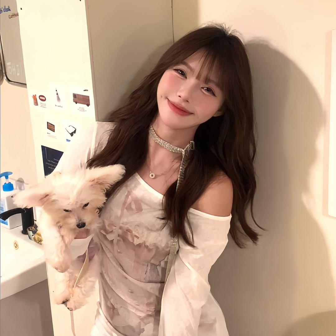杨芷萱