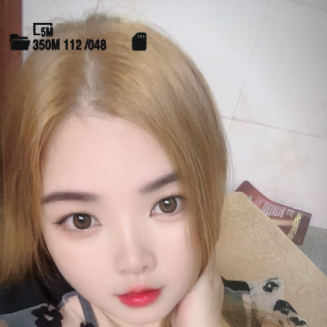 🌹天天😝开心😝的我🌷