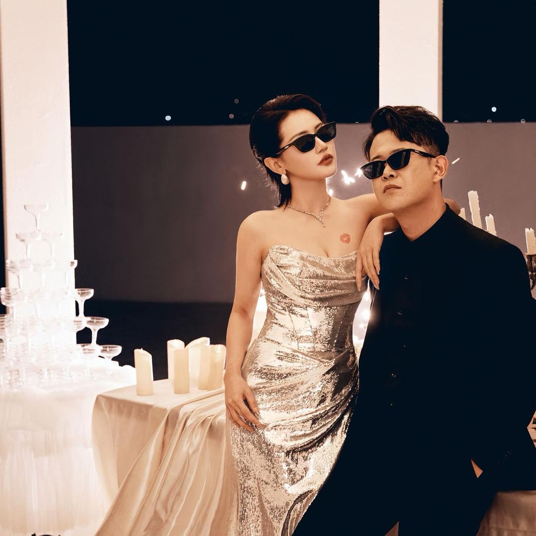 房岩和范姐的搞笑日常