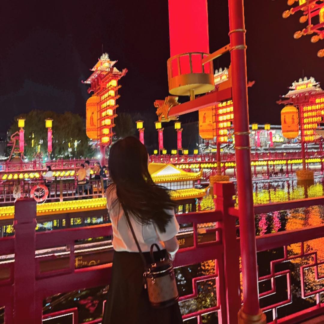 唐山小卢婚纱