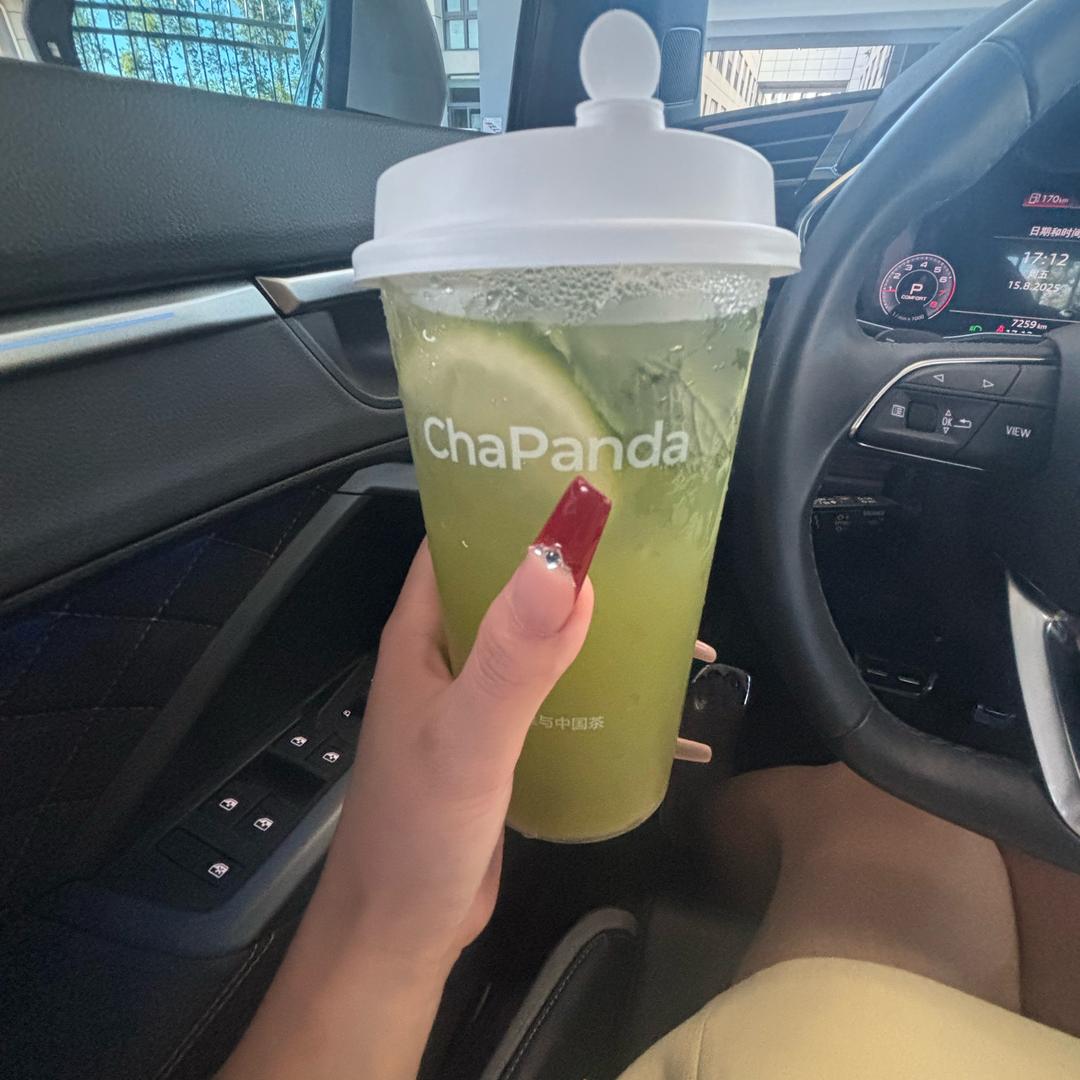 努力奋斗的羊