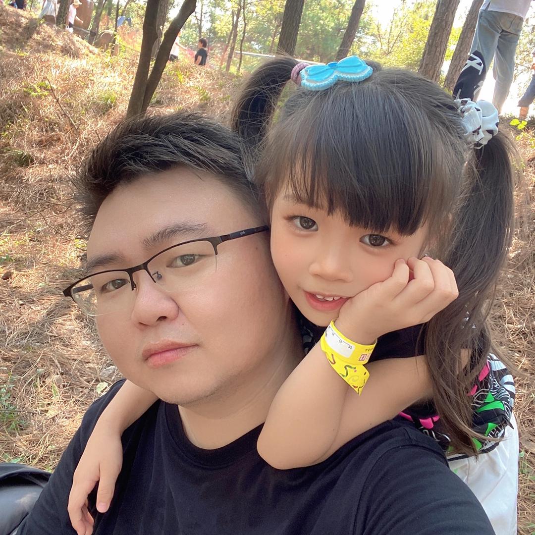 凌爸爸