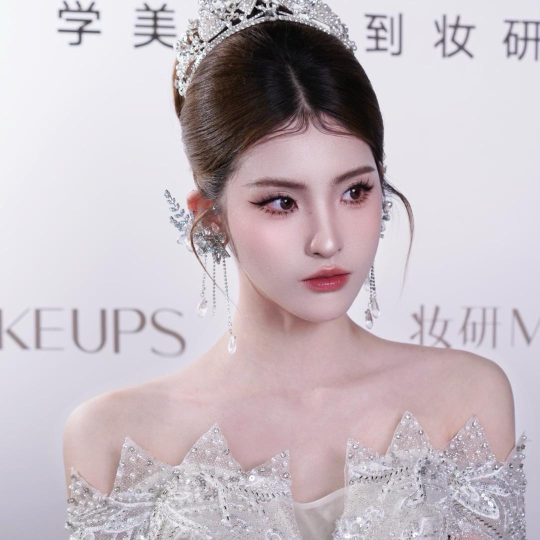 妆研星沙校区💥彩妆小鹿老师