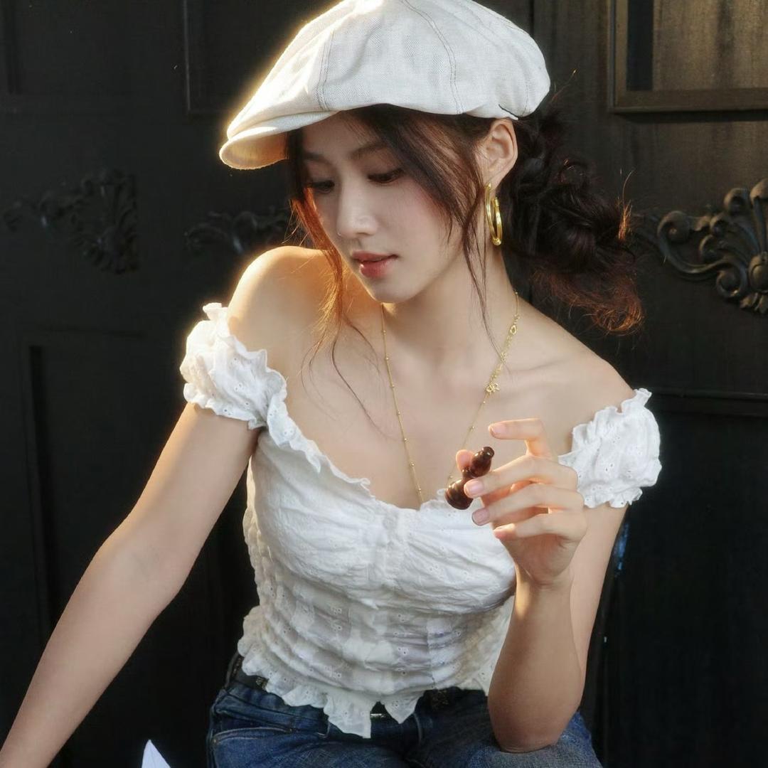 我脸¹点也不圆˃ ⌑ ˂ഃ 🎐