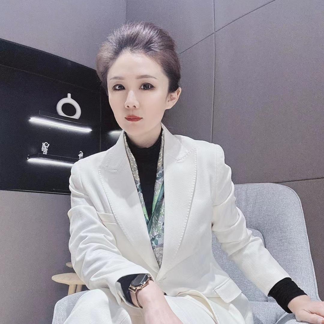 大燕姐（全网倒车入库挑战赛）
