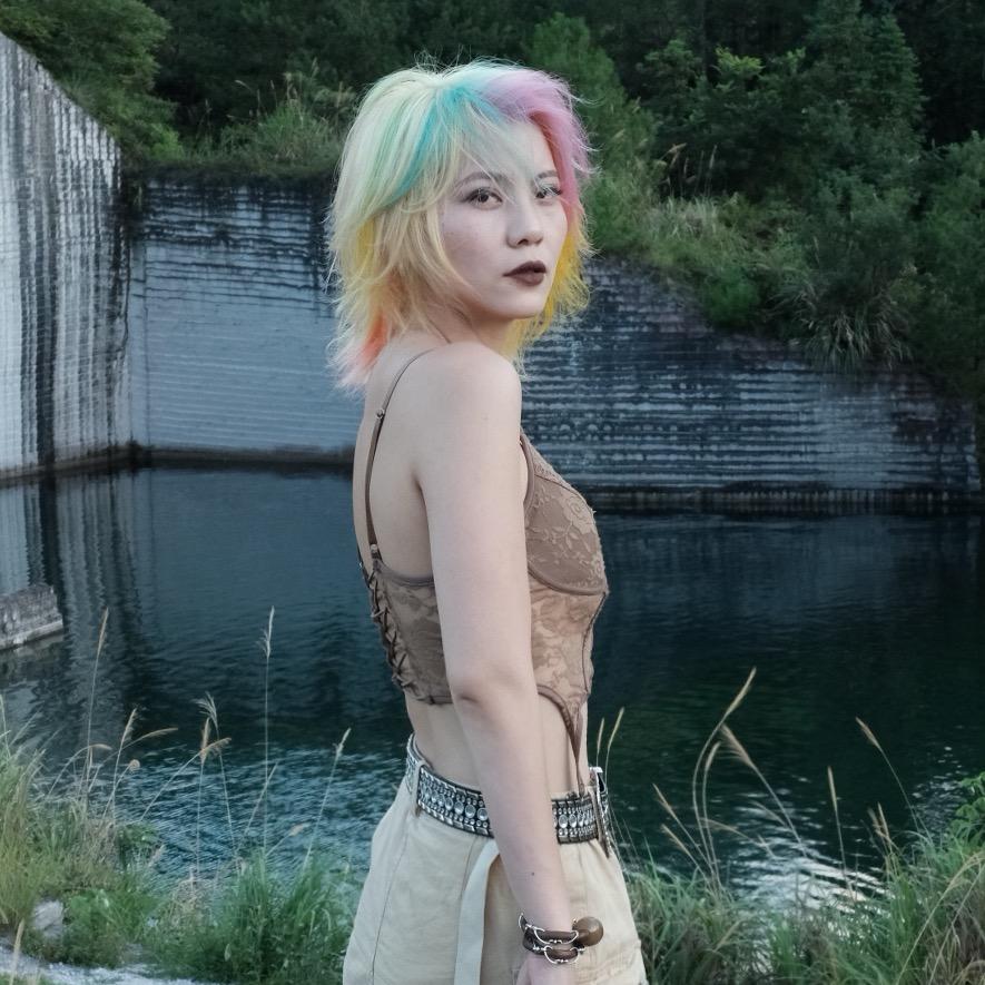 帅悦👧🏻 永康女发型师