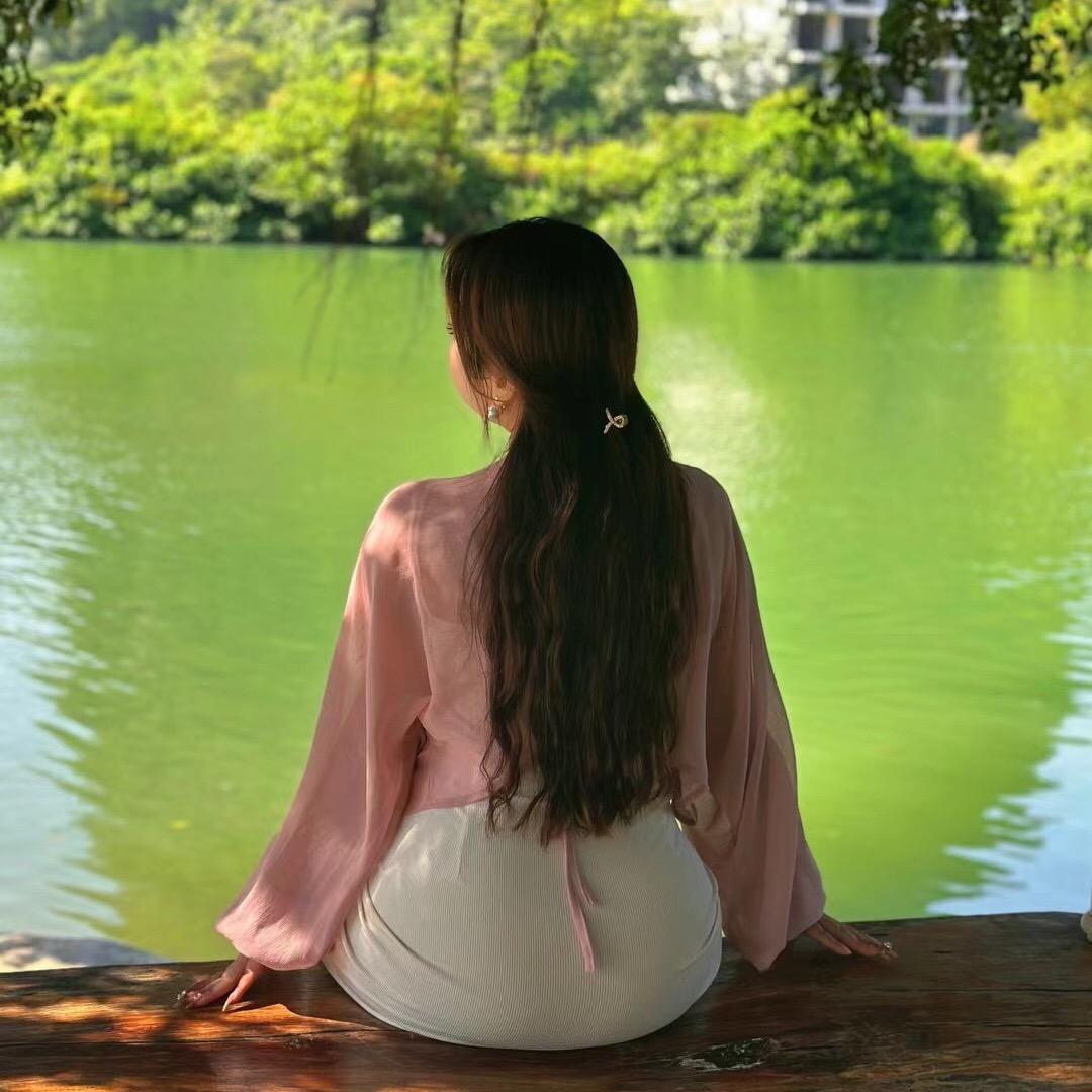 小语晞的杂货铺h