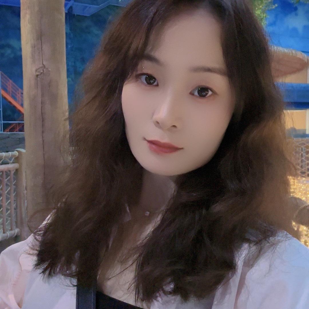 暴富老萝莉