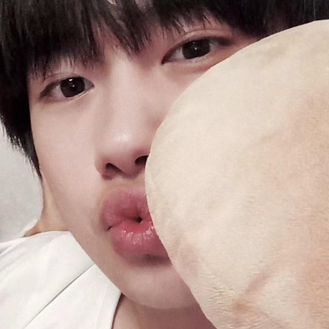 肆小烊桃