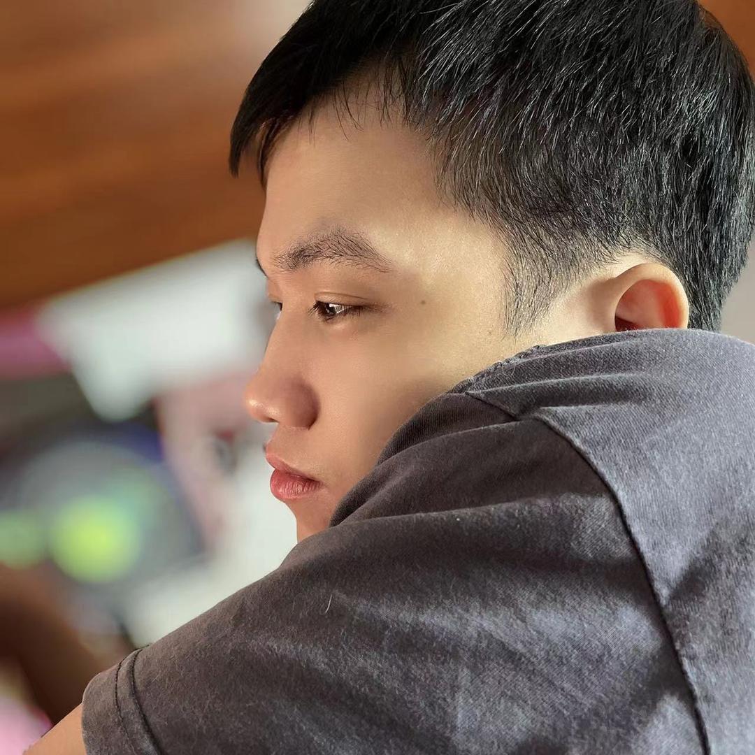 忆中人🧸
