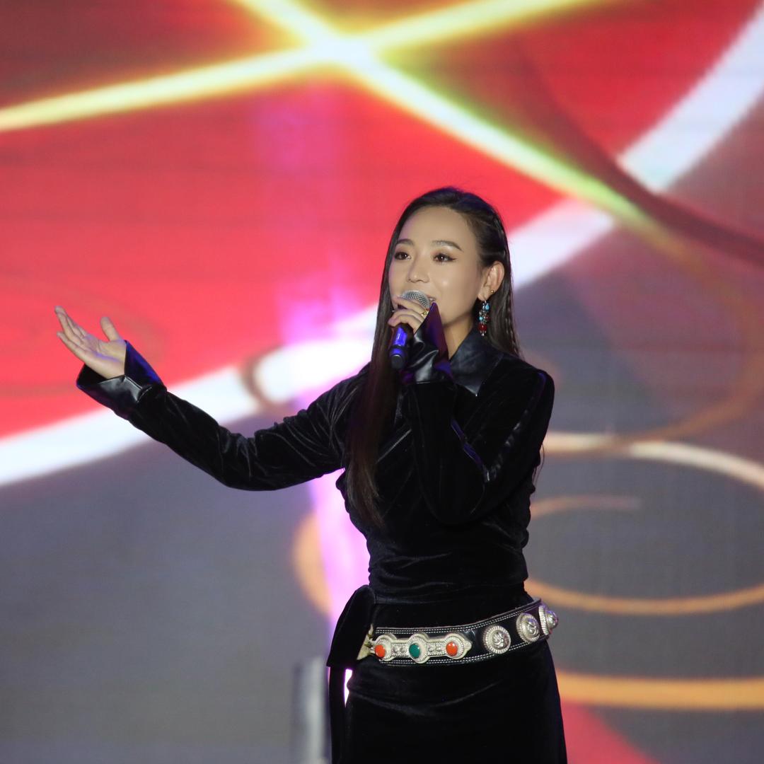 扎西央宗🎤