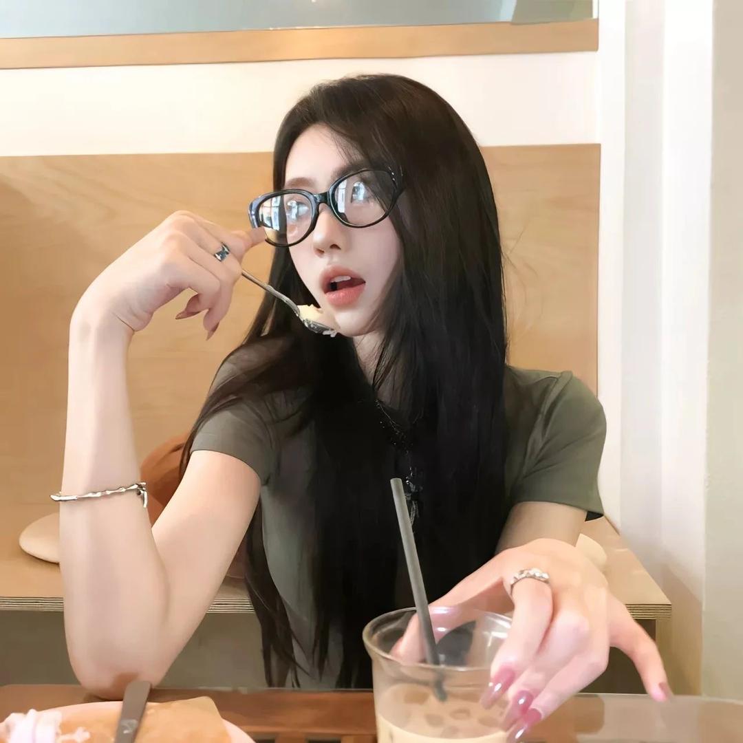 小X.