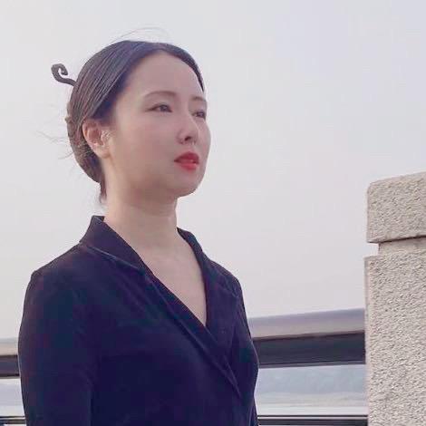 @倩
