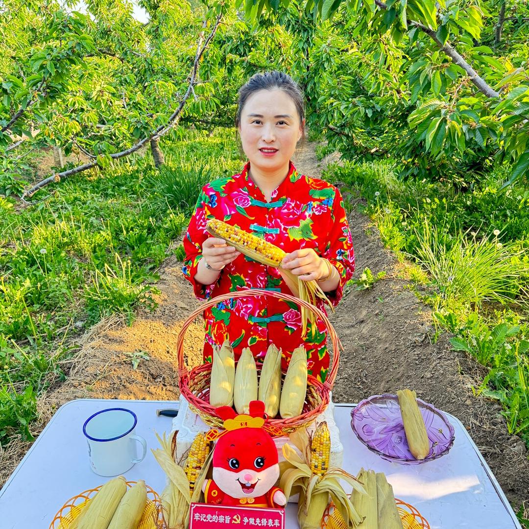 莱州丽姐在田间