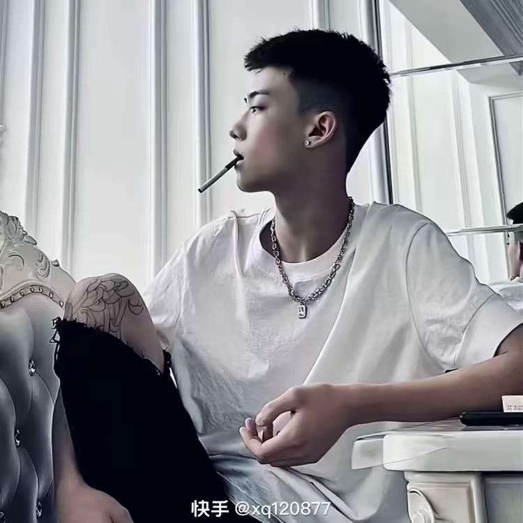 𝐚𝐳𝐦𝐚𝐭♥︎