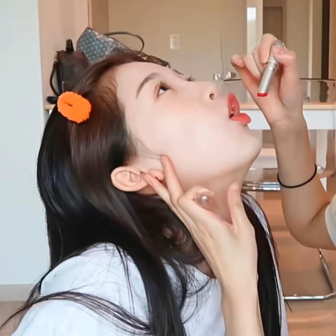 欣欣子🙂‍↔️