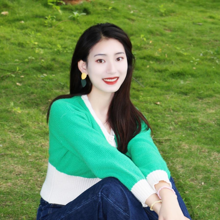 莉莉吖～
