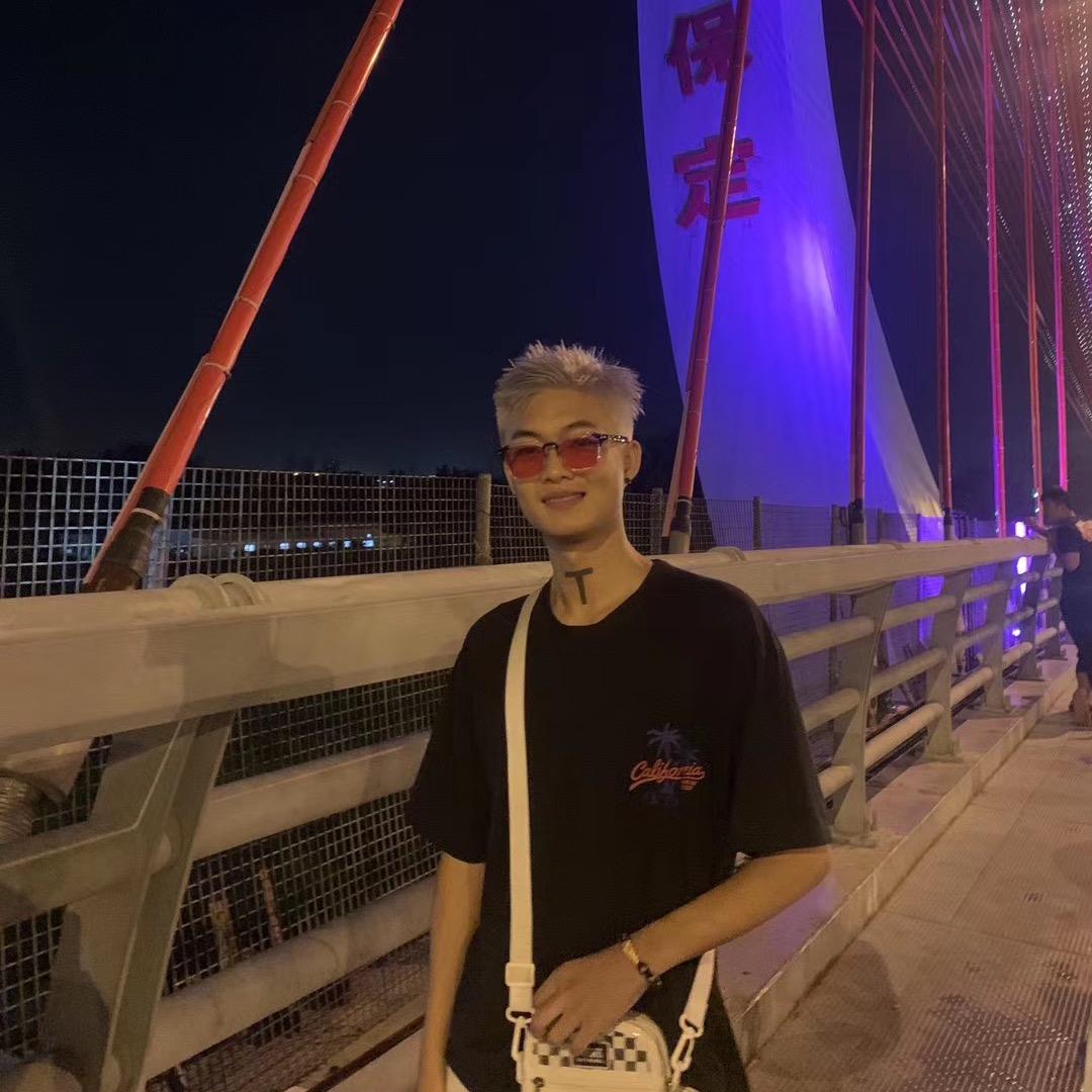 满城减龄发型设计