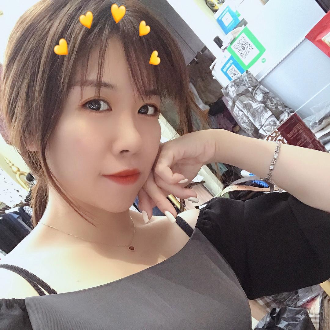 🌈小洋庄女装店｛橱窗有好物｝