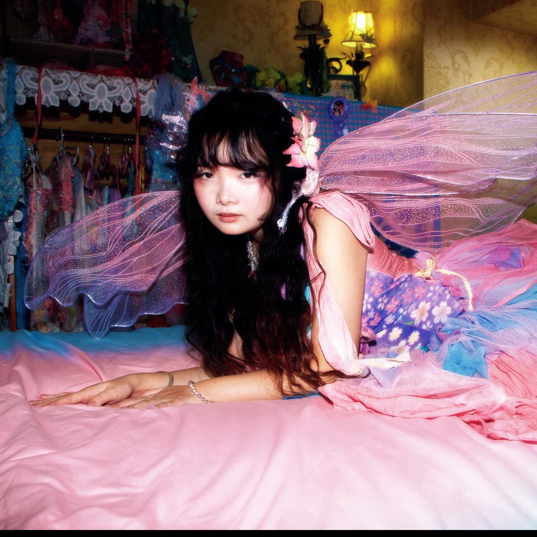 本奈欣然