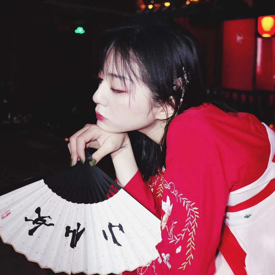 江湖堂民谣音乐小酒馆(龙湖上城店)官方号