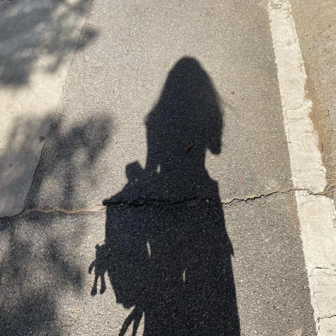 蜜桃儿🍑🍑
