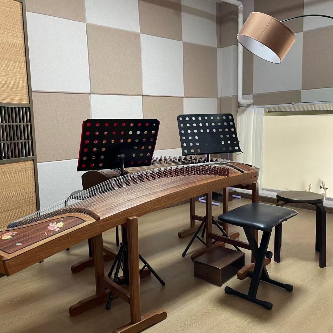 冯艺玮音乐琴行