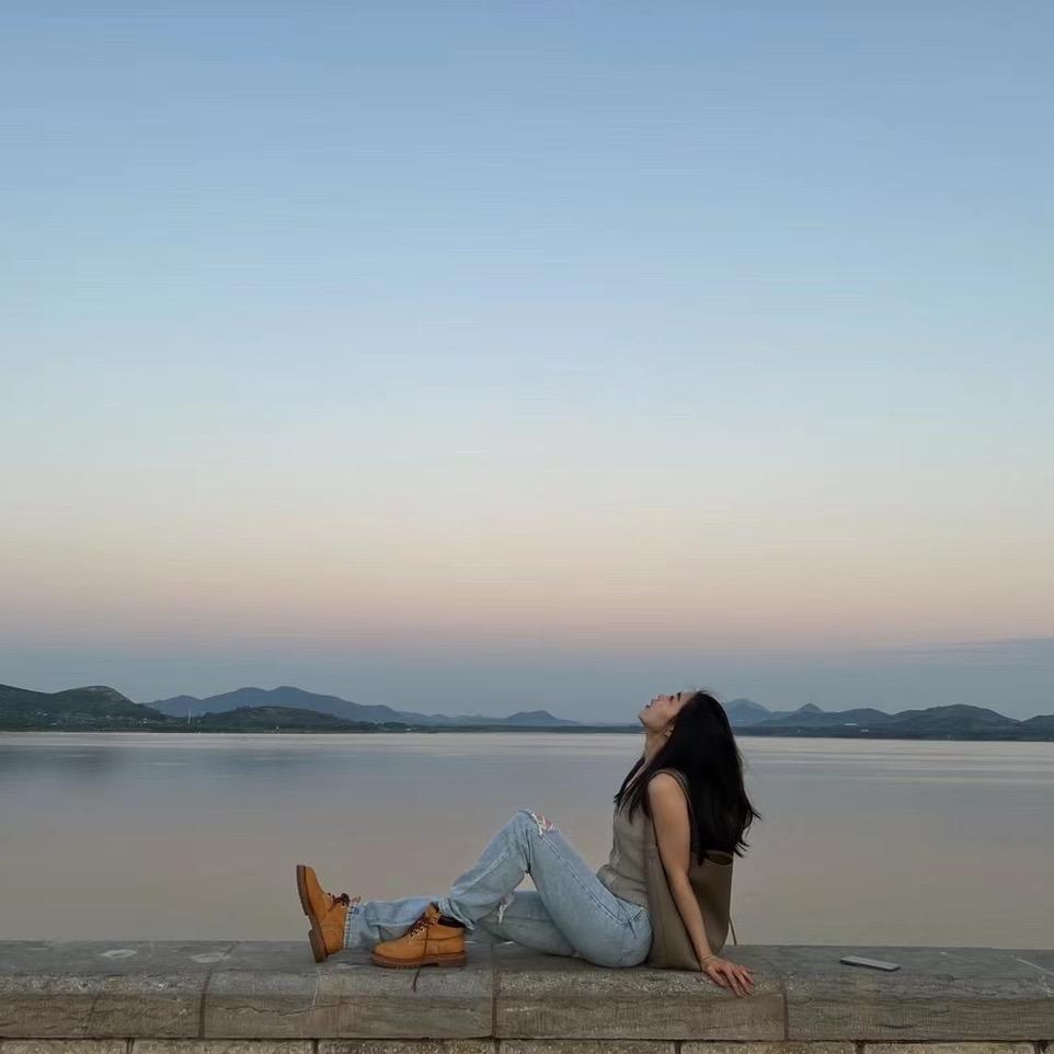 好久不见  服装店