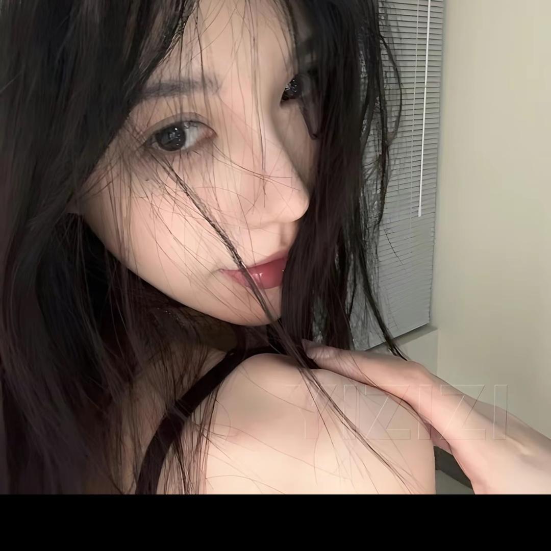 香港🇭🇰Aiuy奢品