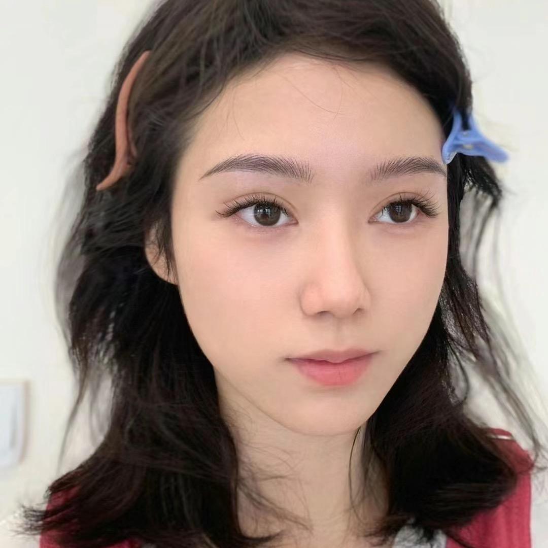 落小荷