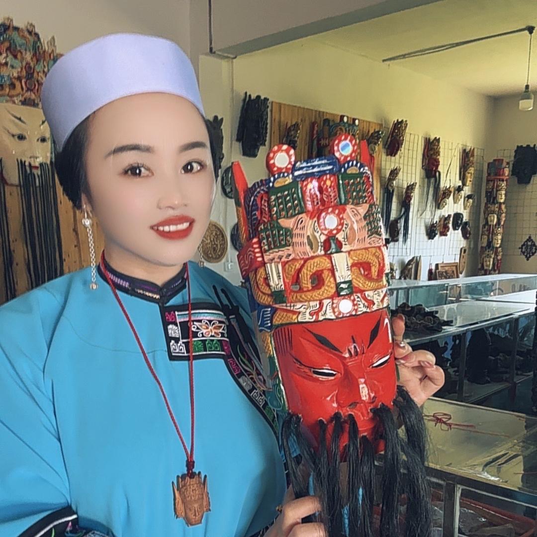 屯堡服装伍琼