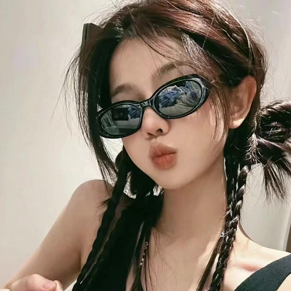 依然同学