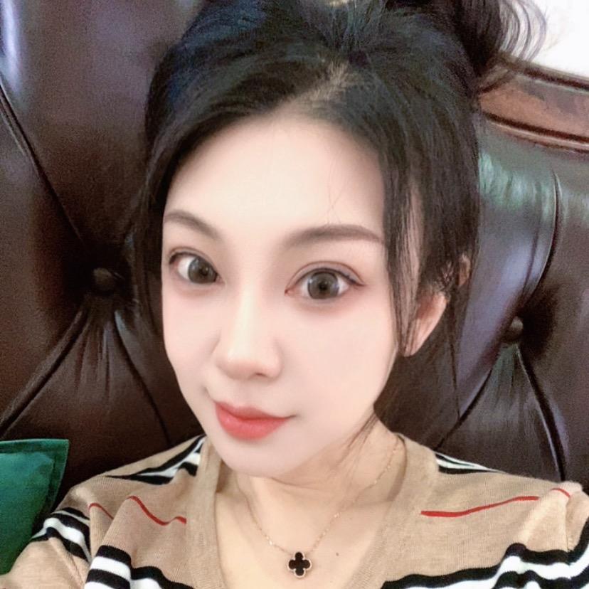 125斤的玲姐