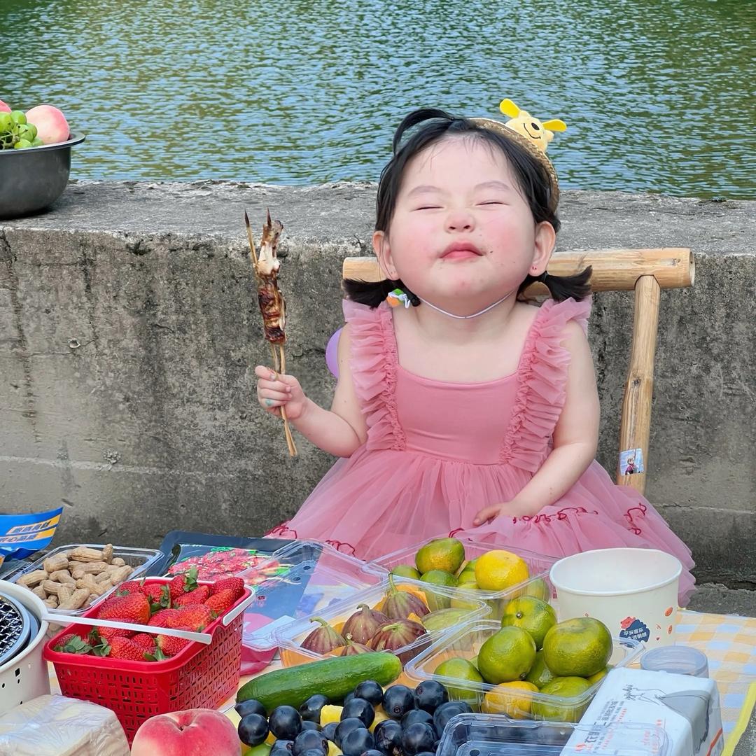 睡不着的后海边