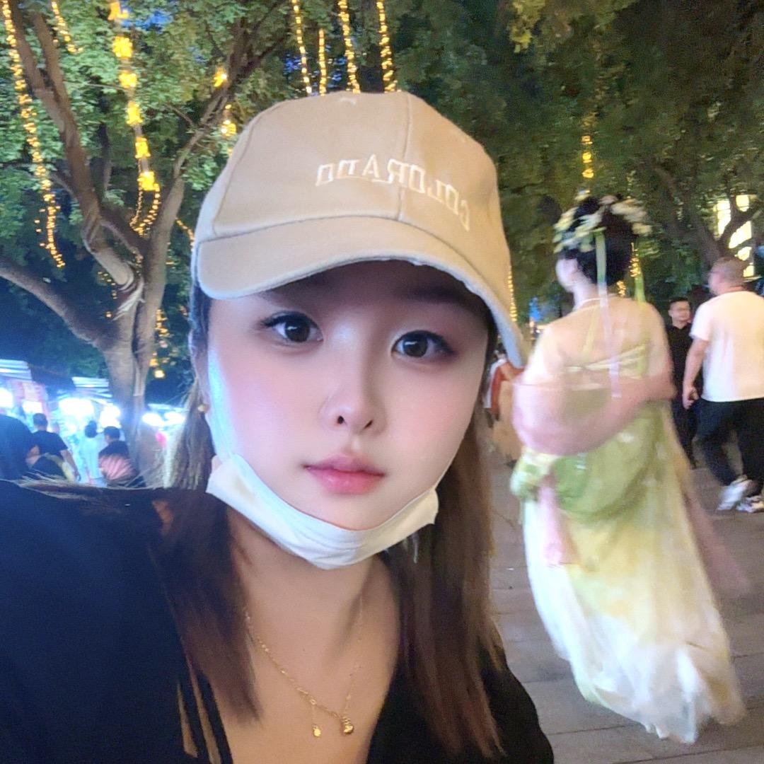 豫辉佳佳