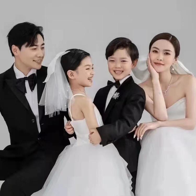 诗曼婚纱摄影