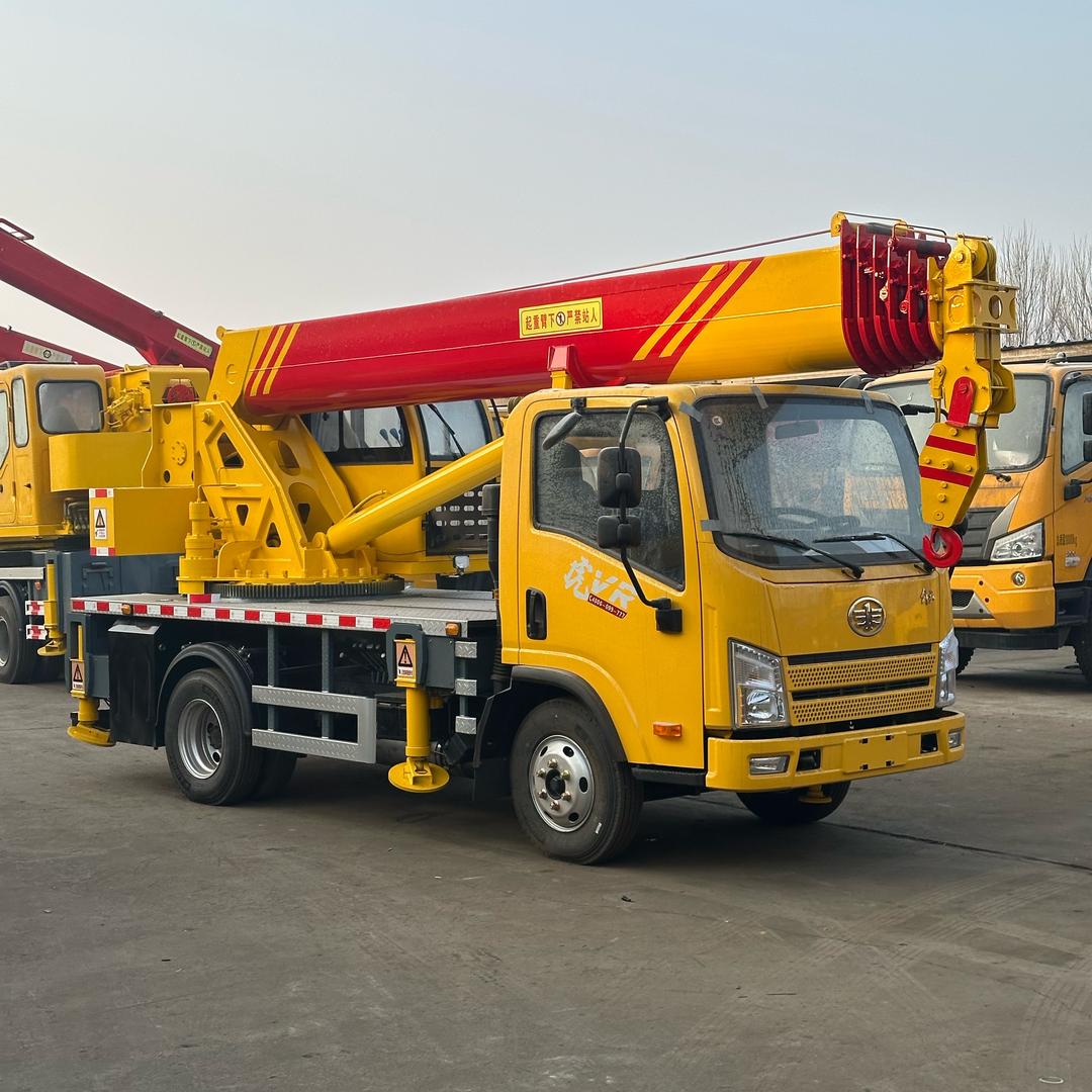 强固机械厂 蓝牌吊车