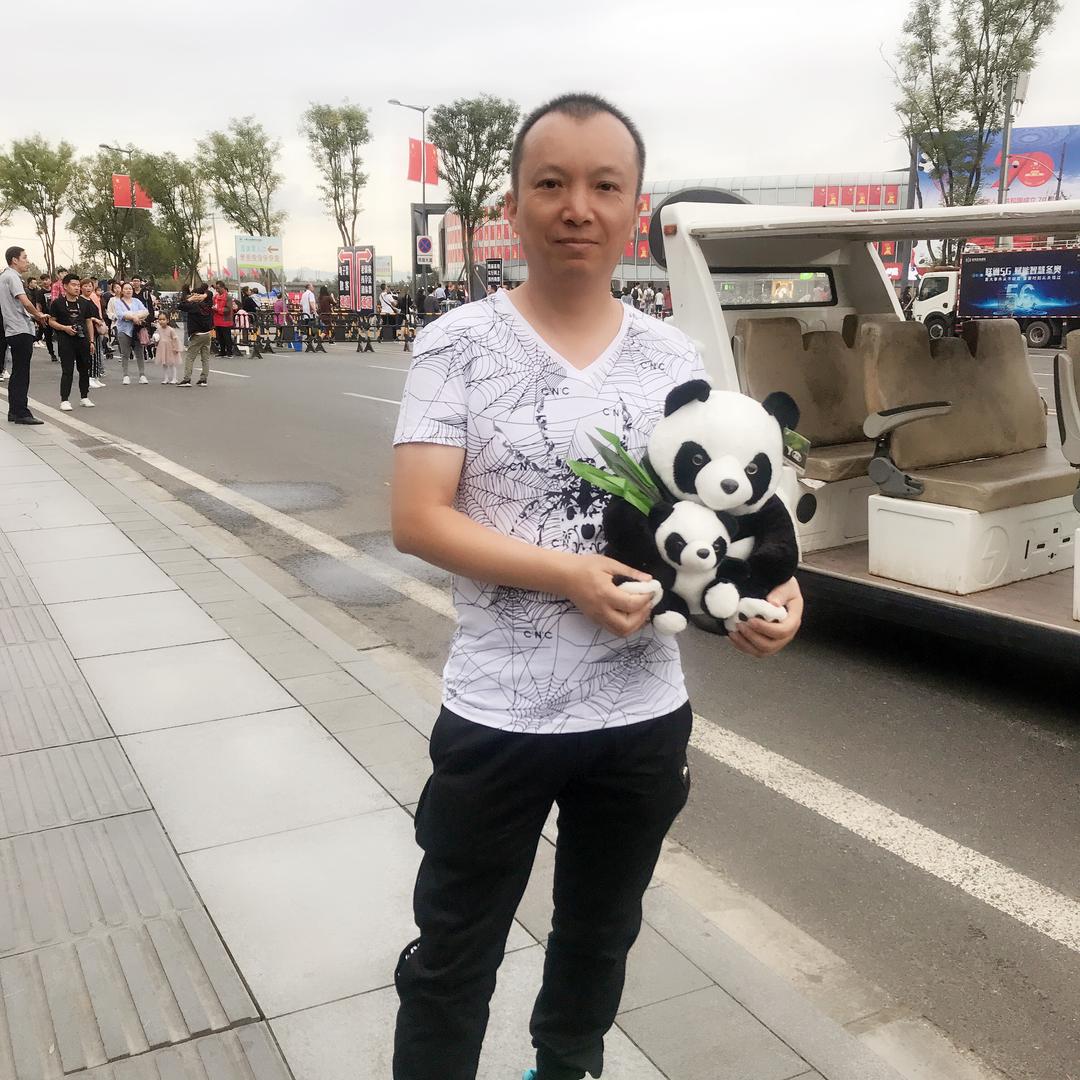 杨晖