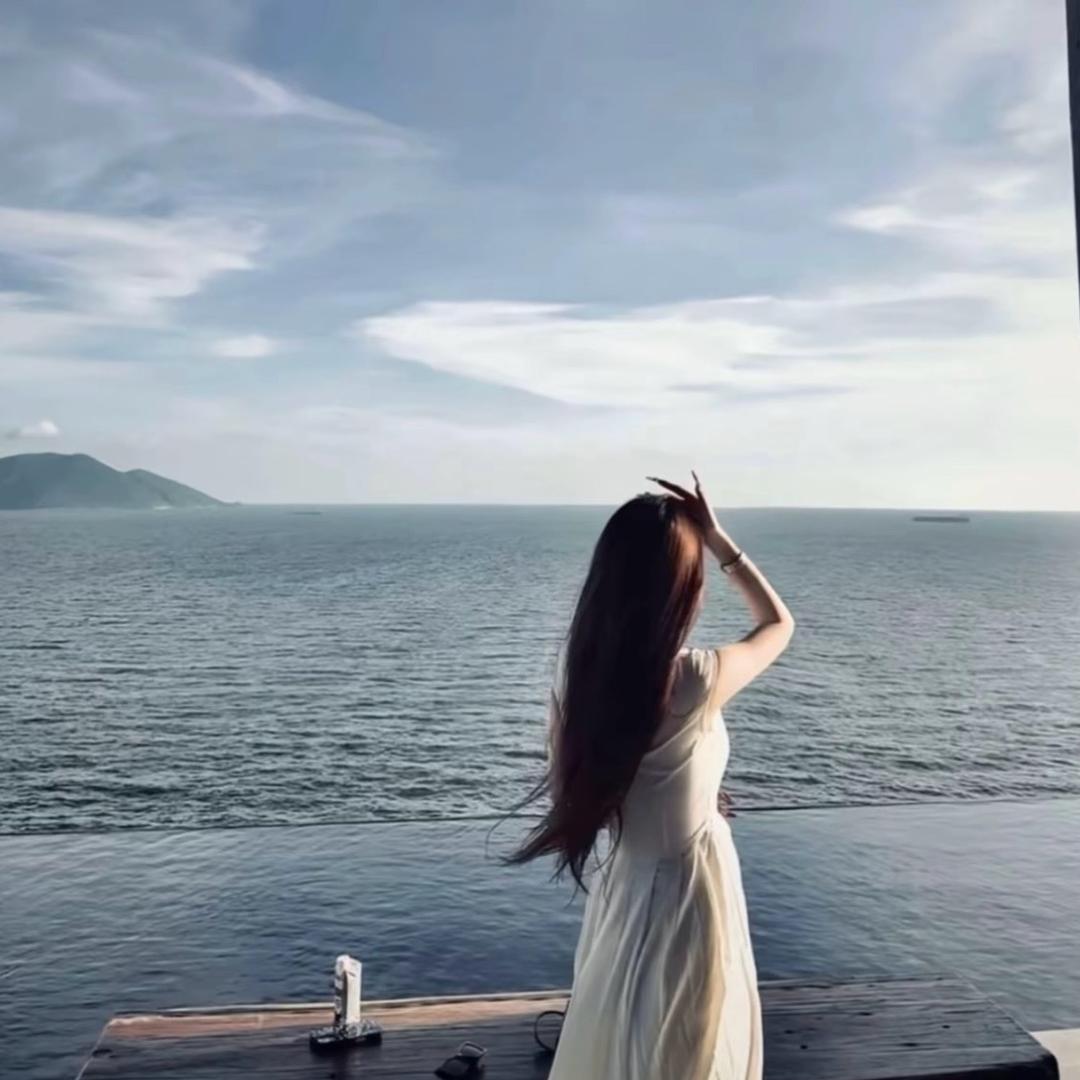 你脸红什么−