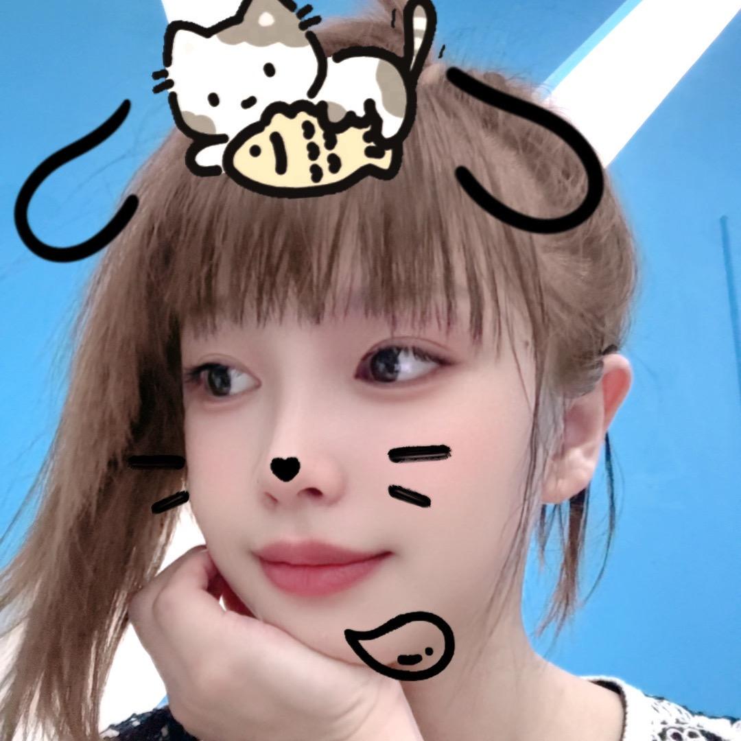 張᭱_এ菇娘