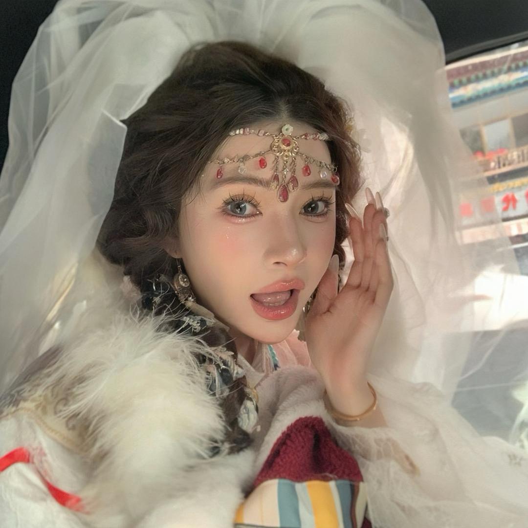 里里今天穿什么呢！