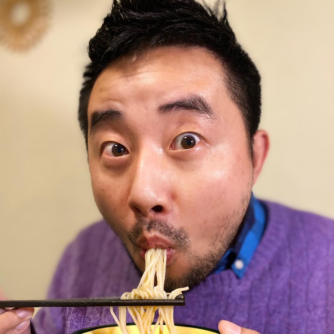 快活坚货一凡哥@抖音