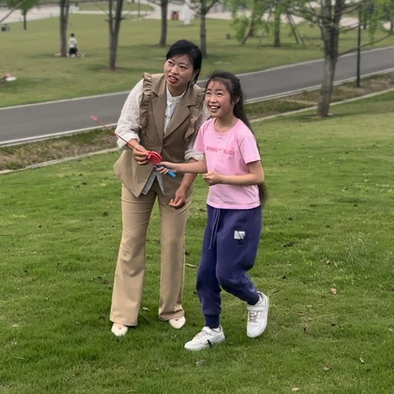 小飞一家人