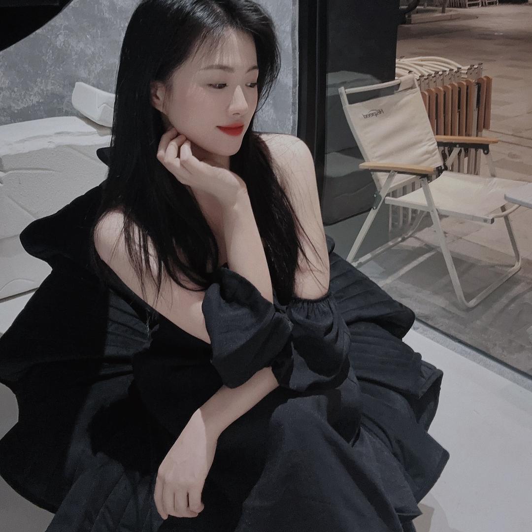 小美🌞