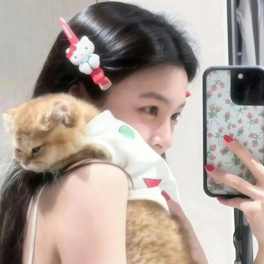 小霞（民谣集歌手）