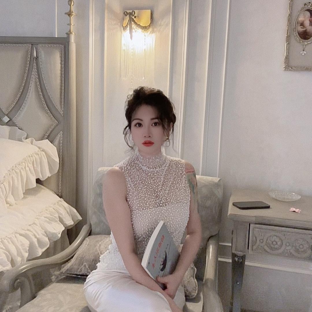 美洛希雅婷姐/性感猫咪