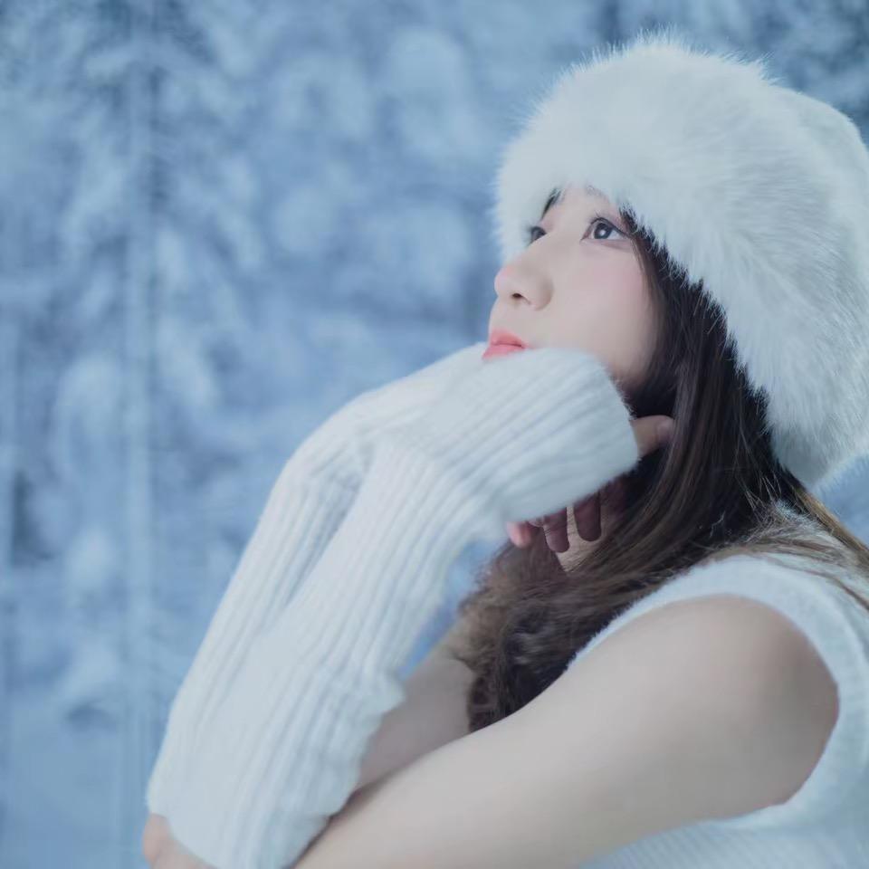 草莓啵啵兔🐰🐰