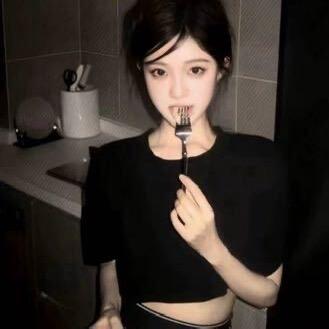小尹.