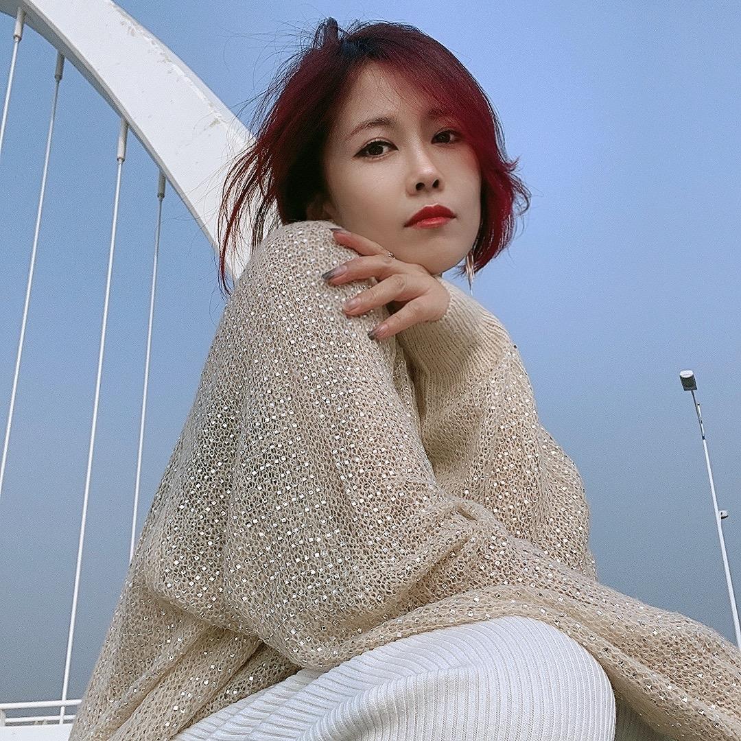 莉莉姐