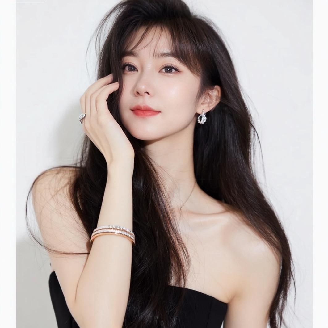 奥宝是只花泰迪🐻